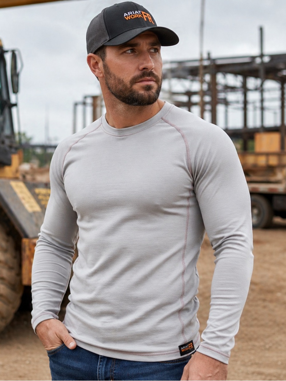 Ariat Men’s Long-Sleeve Crew in Light Gray